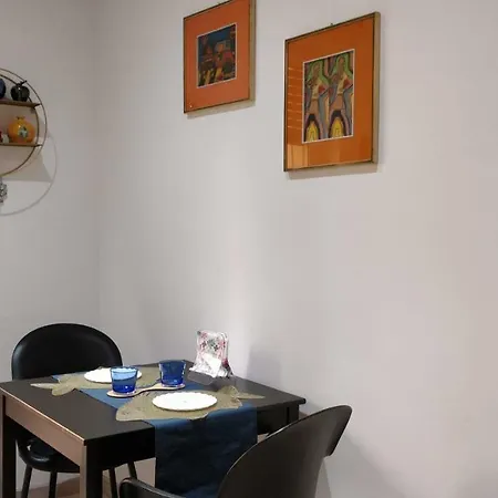 Time Gogh דירה